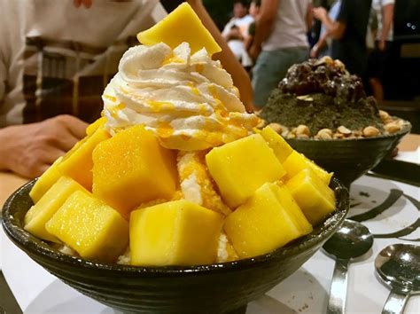 “There's plenty of seating inside, and they have the same great taiyaki desserts, boba, <b>shaved</b> <b>ice</b>. . Korean shaved ice near me